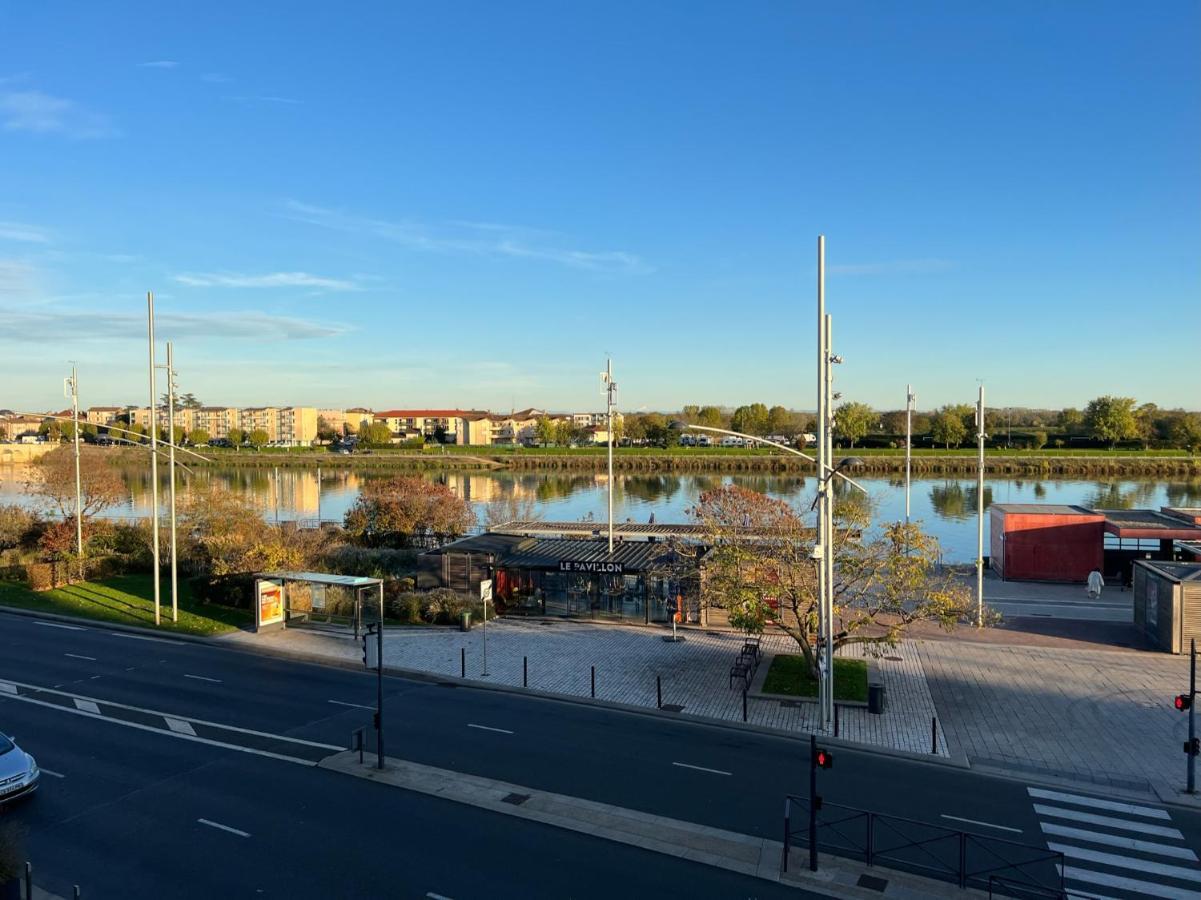 Le Lamartine - Vue Saone - Baignoire Ilot Mâcon Exterior foto